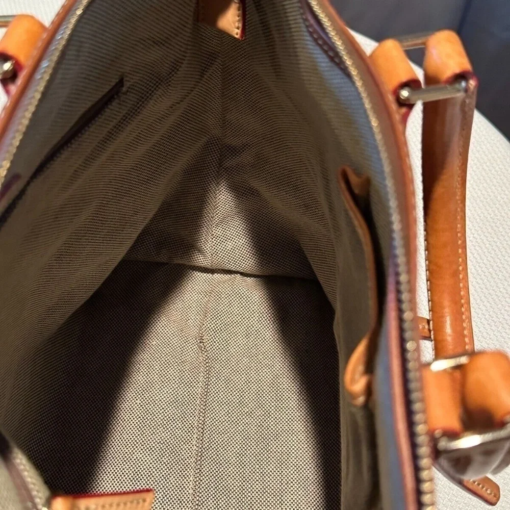 Dooney & Bourke Double Front Pocket Satchel/Crossbody EUC